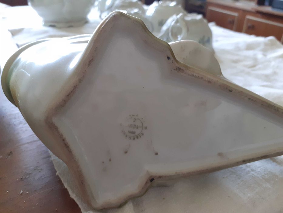 Стара порцеланова риба