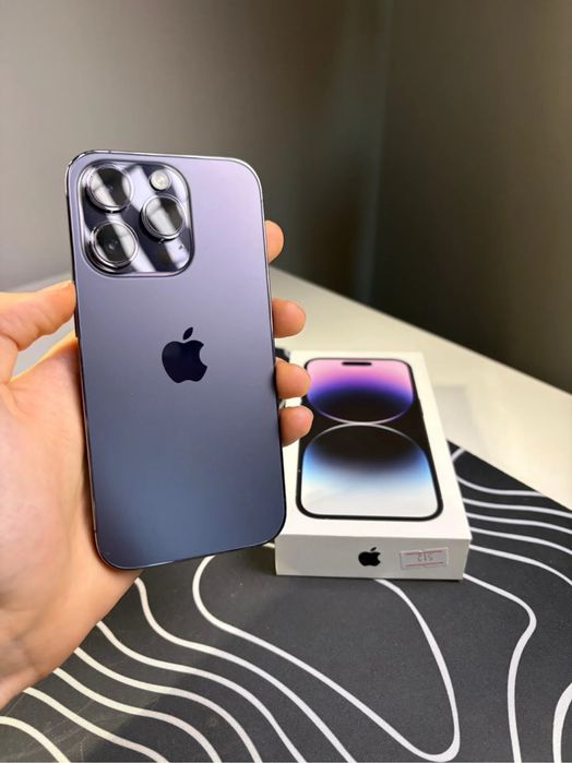 iphone 14 pro в идеальном состояний