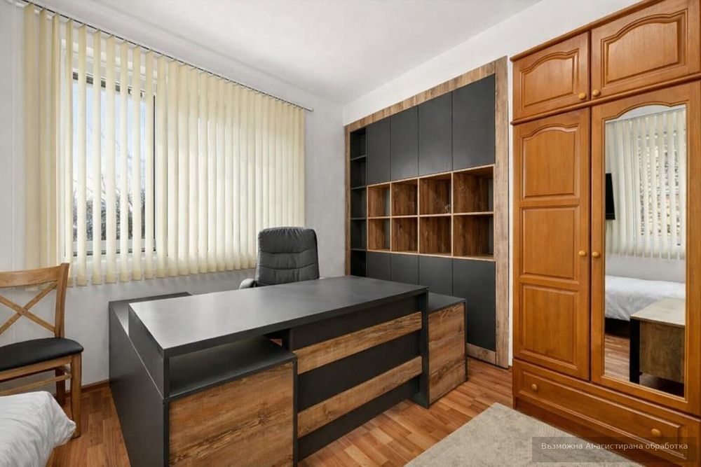 Дава се под наем Четиристаен апартамент в Варна, Център - 110 кв.м за 750 € - Снимка #4