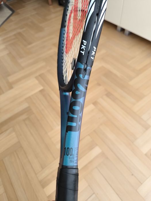 Като нова!!!- Wilson Ultra V4
