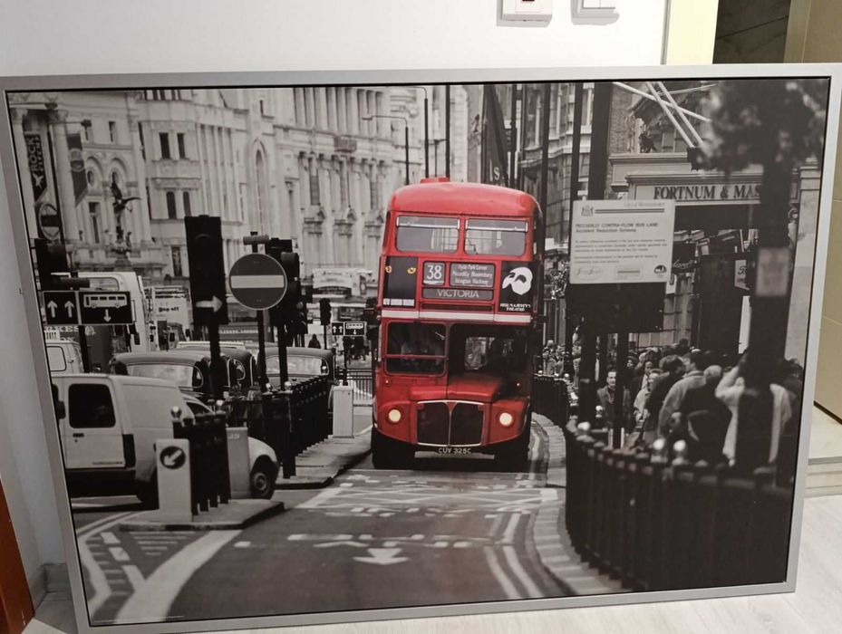 Картина за стена от Икеа