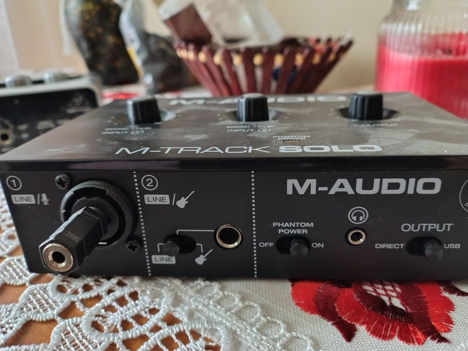 Interfață Audio M-Audio M-Track Solo - 150 Lei (Fără cablu USB)