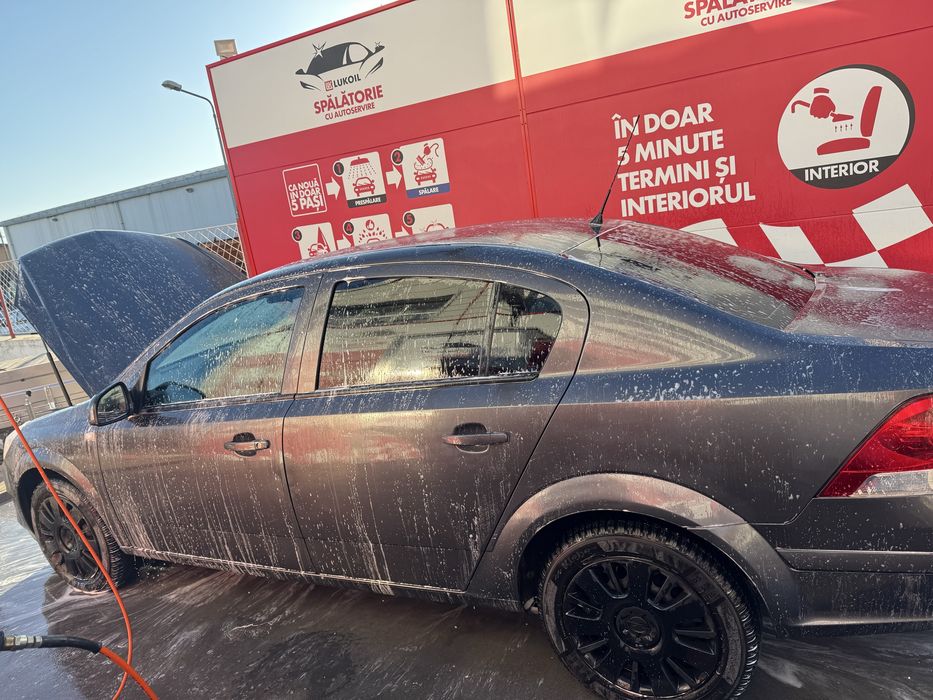 De Vanzare Opel Astra H Sedan