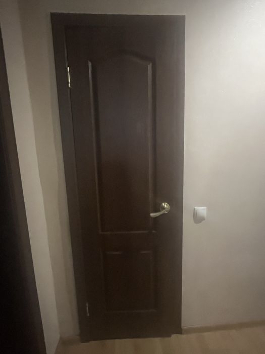 Продам межкомнатные двери