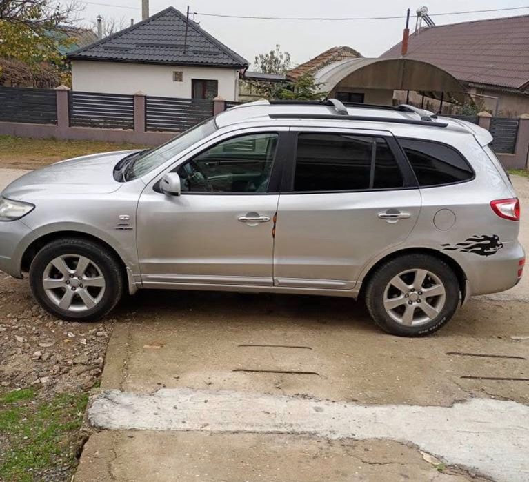 VÂND Hyundai santa fe