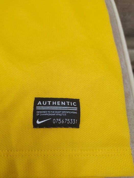 Продам оригинал футболку от Ювентус