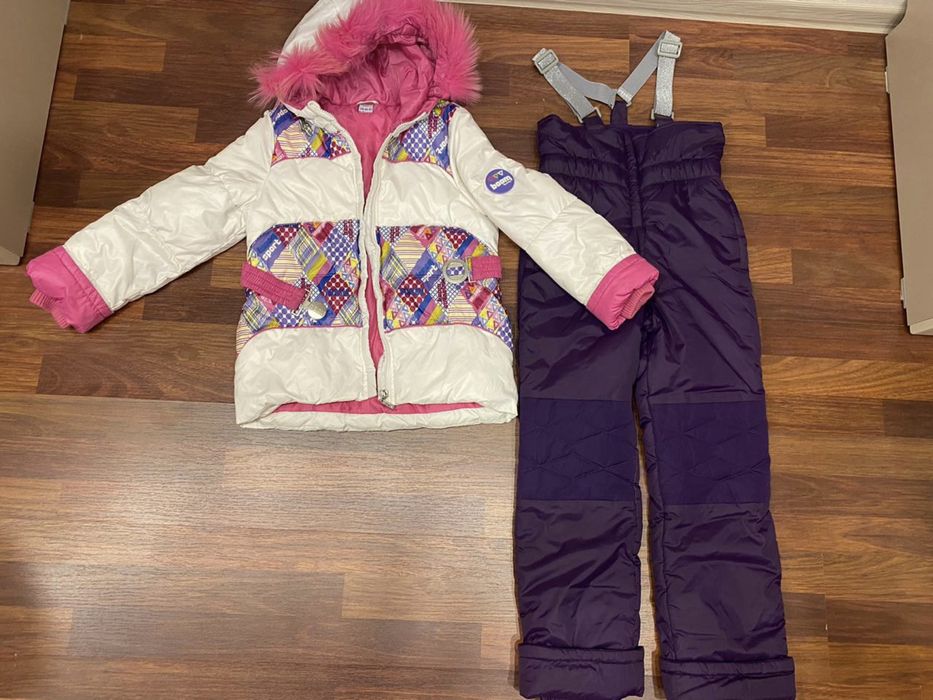 Куртка и комбинезон на девочку