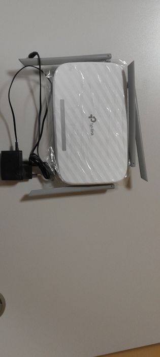 Продам роутер TP-Link Archer A5 AC1200 — двухдиапазонный Wi-Fi роутер.