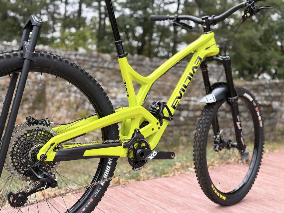 Evil Insurgent Carbon Ultimate Enduro
