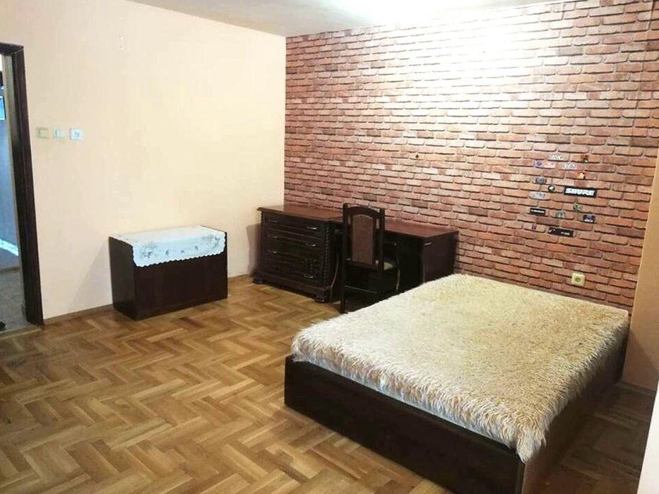 Дава се под наем Двустаен апартамент в Бургас, Център - 70 кв.м за 357 € - Снимка #7