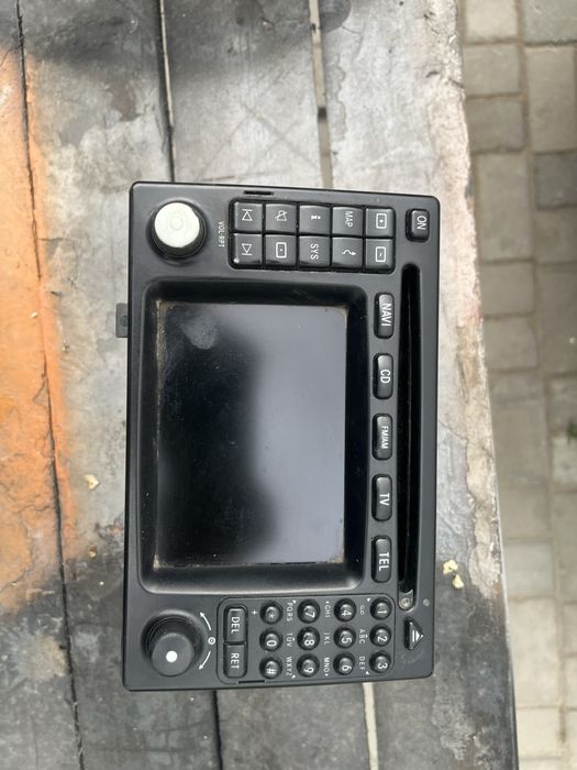 Магнитола для мерседес 210