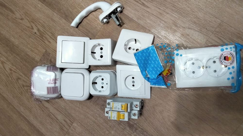 Продаю выключатели