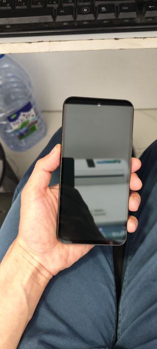 Samsung A54.  ideal