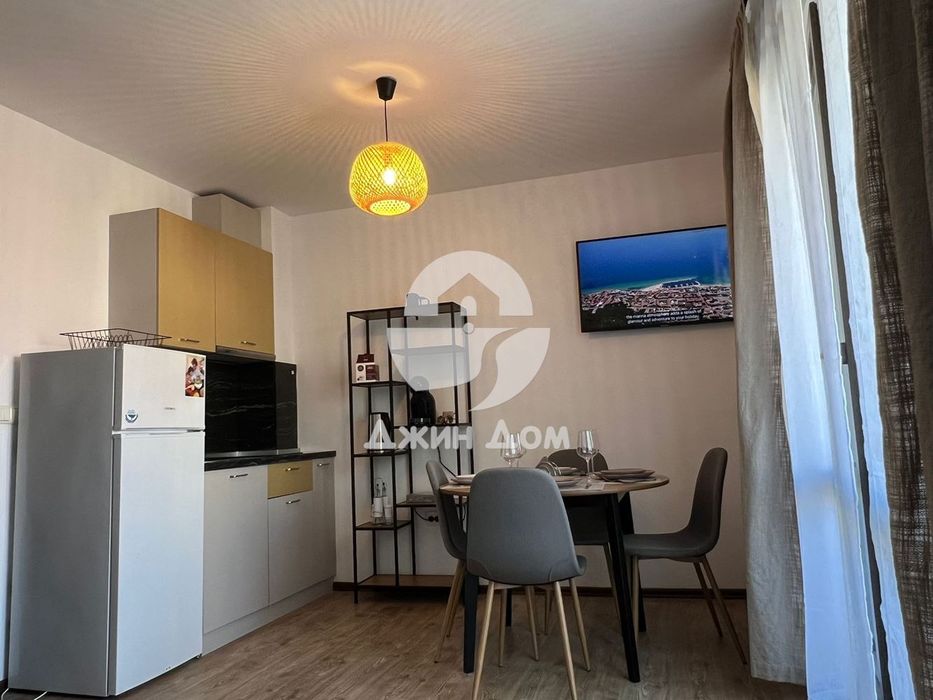 Продава се Двустаен апартамент в Свети Влас - 52 кв.м за 2116 €/кв.м - Снимка #3