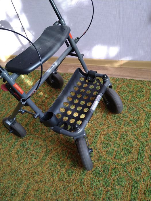 Роллатор с тормозами