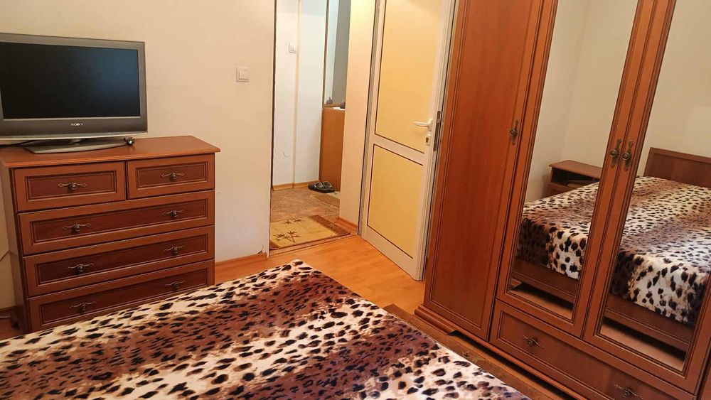 Дава се под наем Двустаен апартамент в Пловдив, Кършияка - 70 кв.м за 357 € - Снимка #3