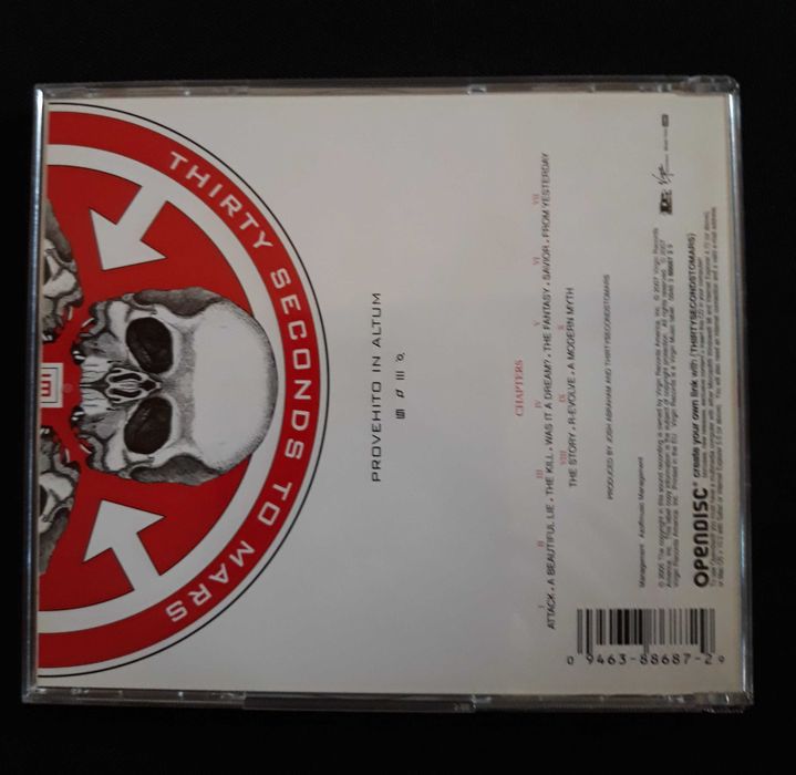 CD-та: Christina Aguilera, Royal Blood, The Pretty Reckless, 30 Second To Mars