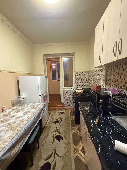 Сдаётся 2 комнатная квартира в Алмалыке.