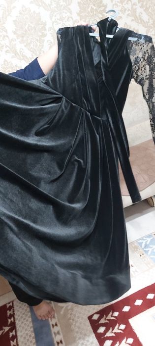 Продам женское платье