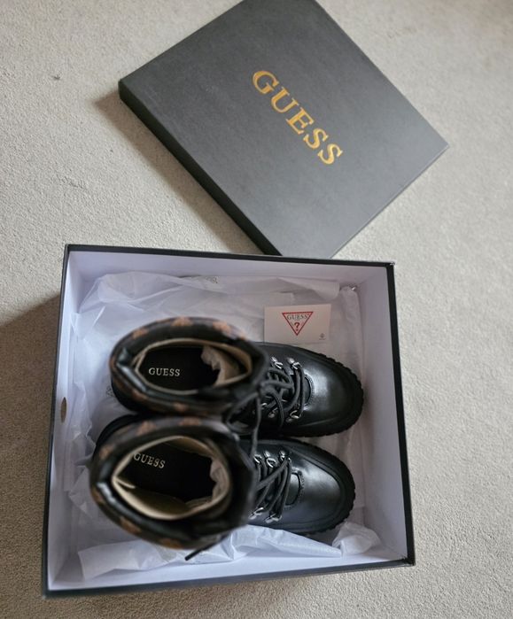 Guess дамски боти нови