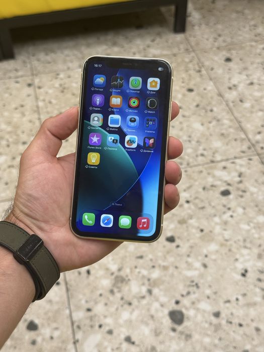 Продам Телефон Айфон 11 128Gb