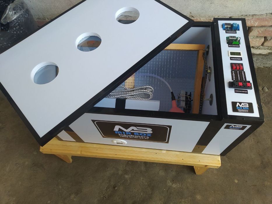 Inkubator 12 volt avtomat