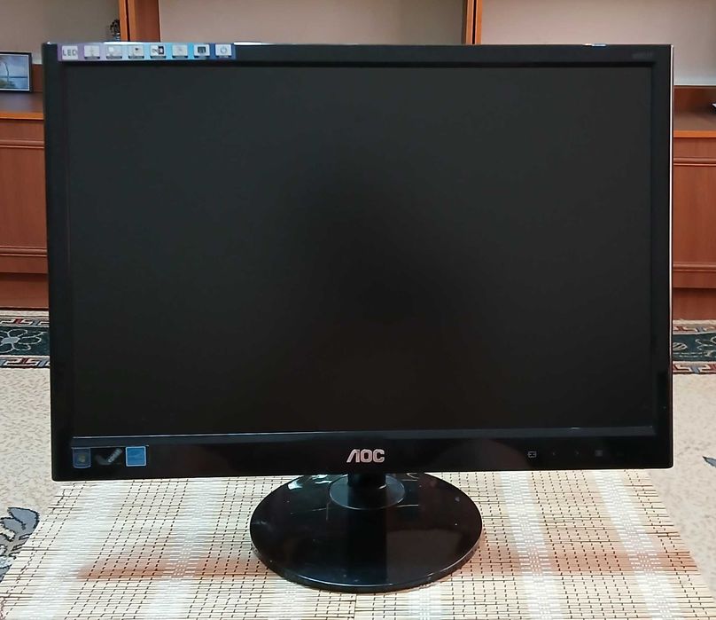 Монитор АОС , 19 Дюйм, сенсорная панель управления, завод.