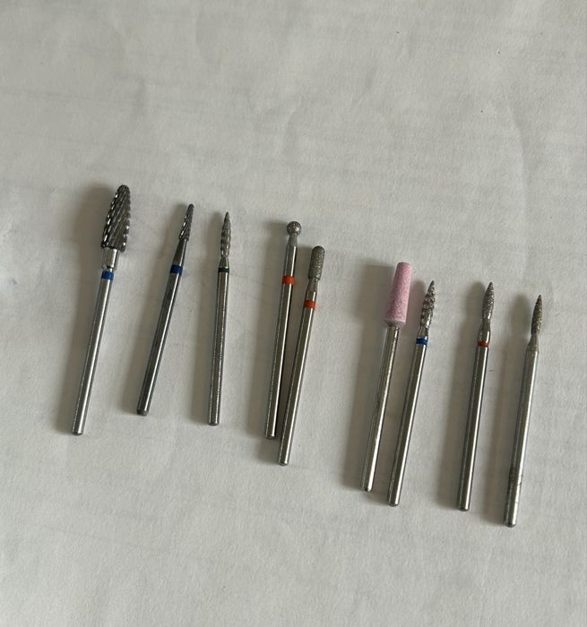 Продаю набор для маникюра