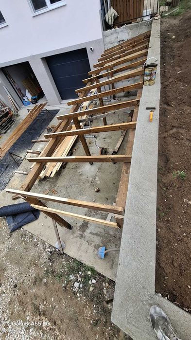 Ремонт на покриви в Кюстендил – Хидроизолация и тенекеджийски услуги