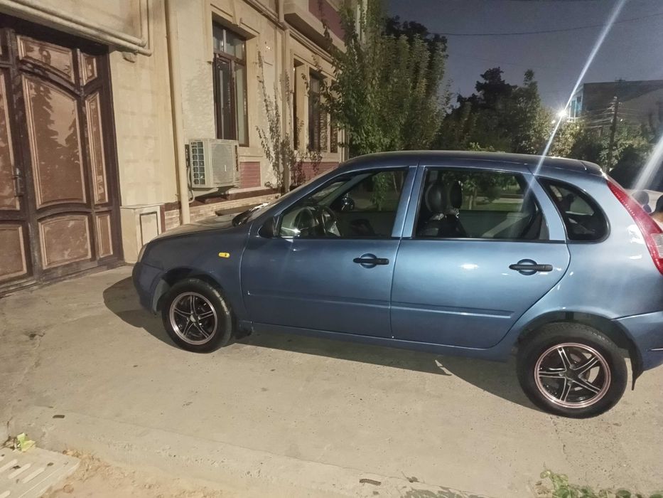 Lada Kalina  koʻk rang