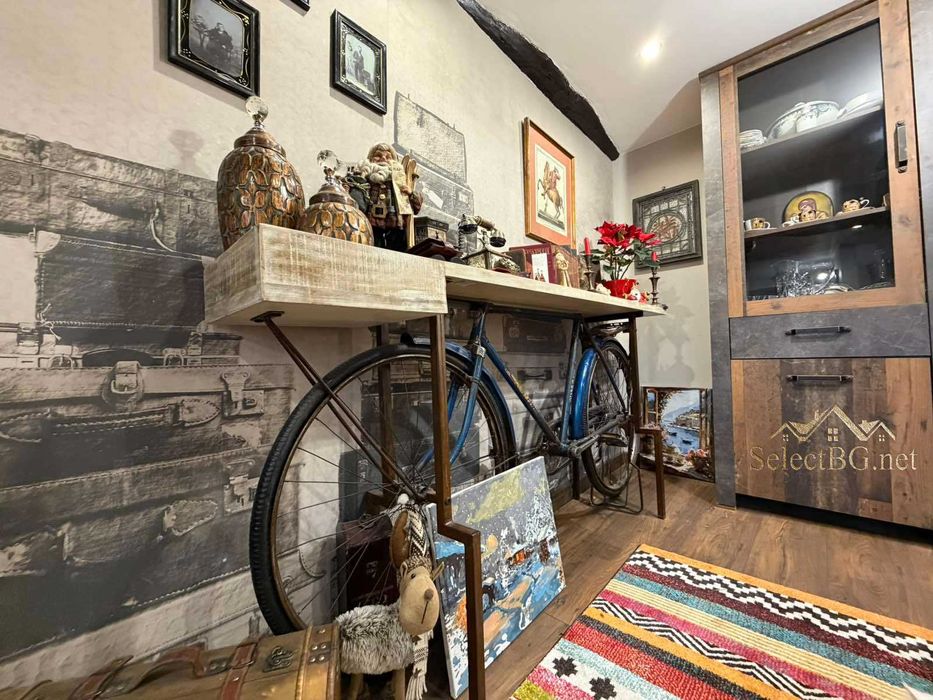 Реновирана къща в близко село до Велико Търново