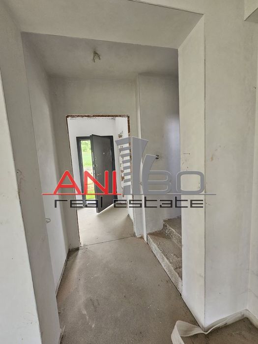 Продава се Къща в с. Драгичево, Област Перник - 180 кв.м за 1473 €/кв.м - Снимка #4