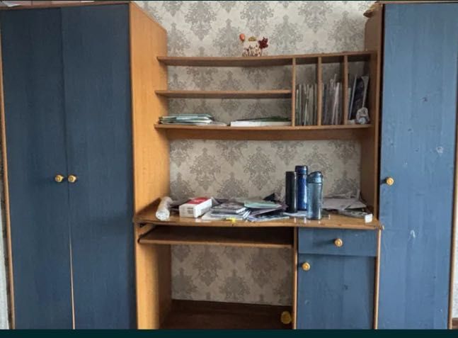 Продам  детский гарнитур синего цвета