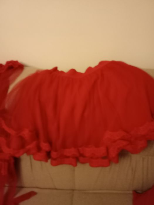 Bluza+fusta din tul cu dantelă