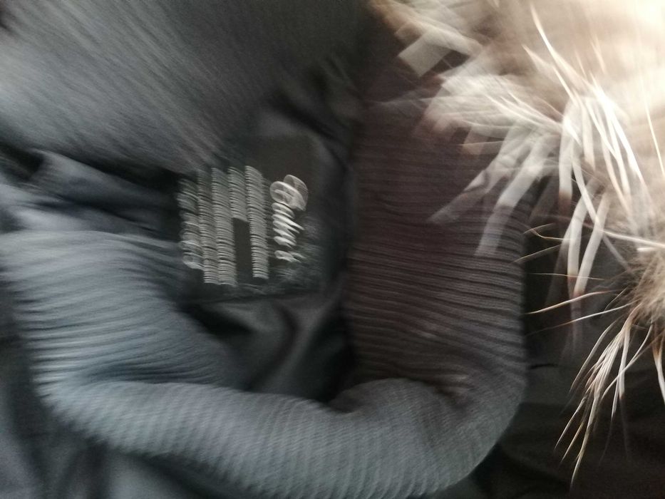 Продам женский пуховик