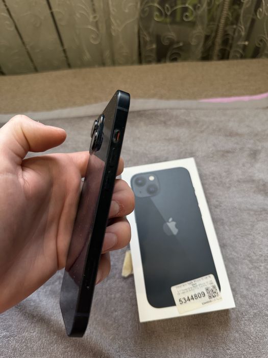Продам Айфон 13 Iphone 13