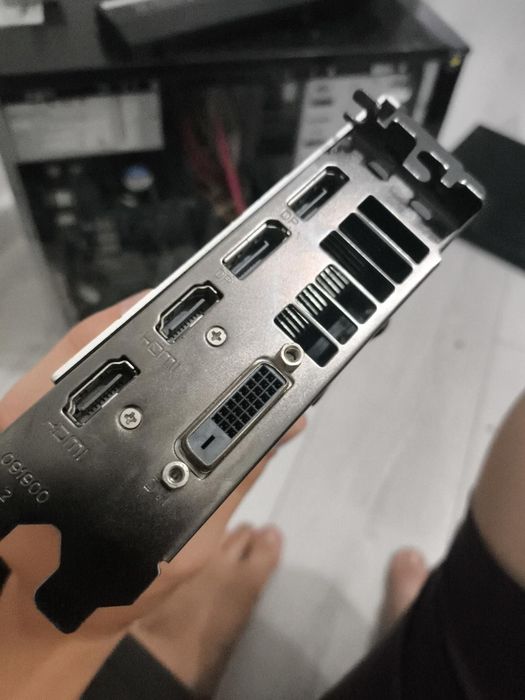 Видеокарта Radeon RX470 Sapphire Nitro 4gb