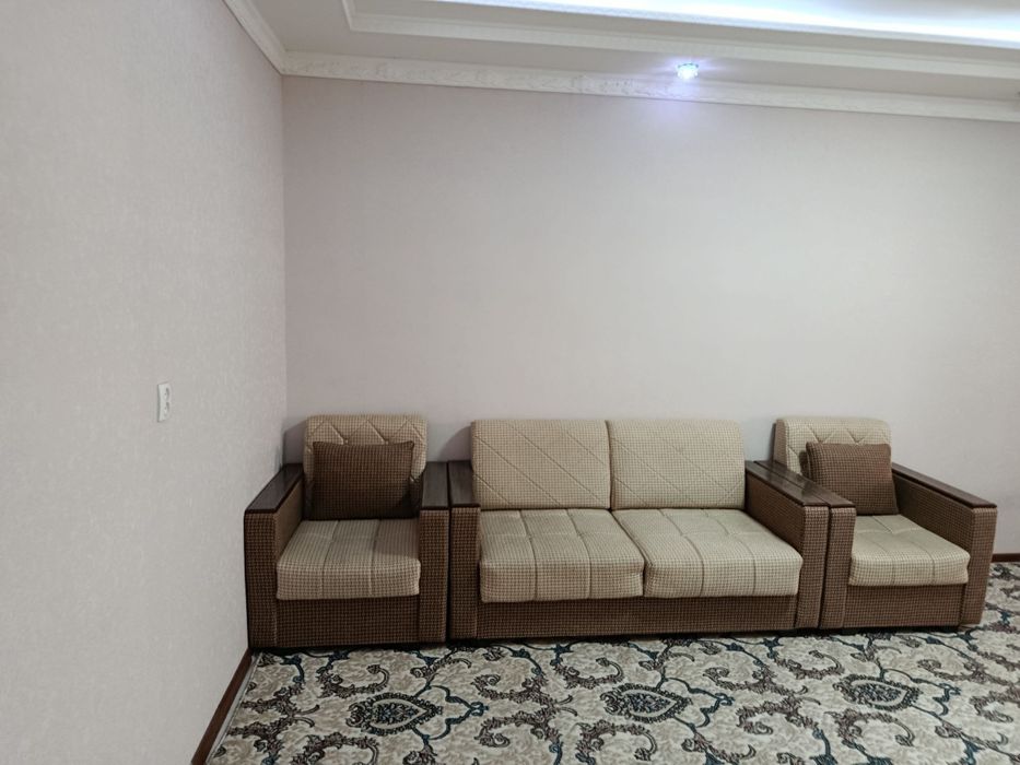 3 хонали уй ижарага берилади