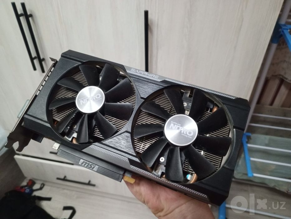 AMD Radeon R9 380 4 ГБ