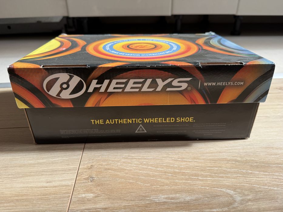 Adidasi cu role Heelys, marimea 36.5 (23 cm)