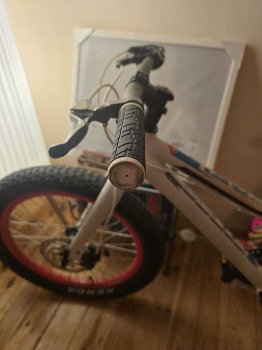 Vand bicicleta Cube Cross Rebel 20 copii (varsta 6-11 ani) - BUCURESTI