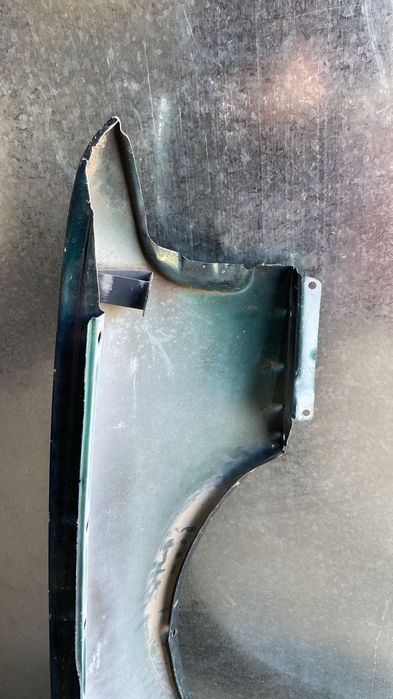 Крыло Ауди А8 Д2