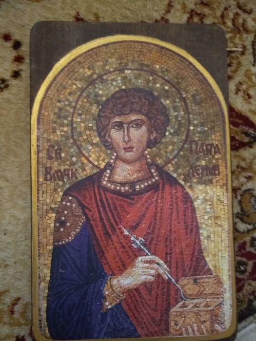 Икони дървени ръчна изработка