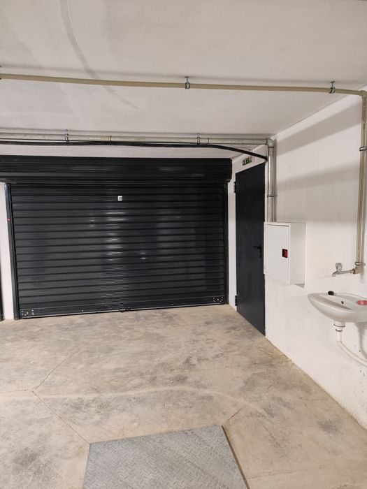 Дава се под наем Гараж / Паркомясто в Стара Загора, Център - 20 кв.м за 76.5 € - Снимка #1