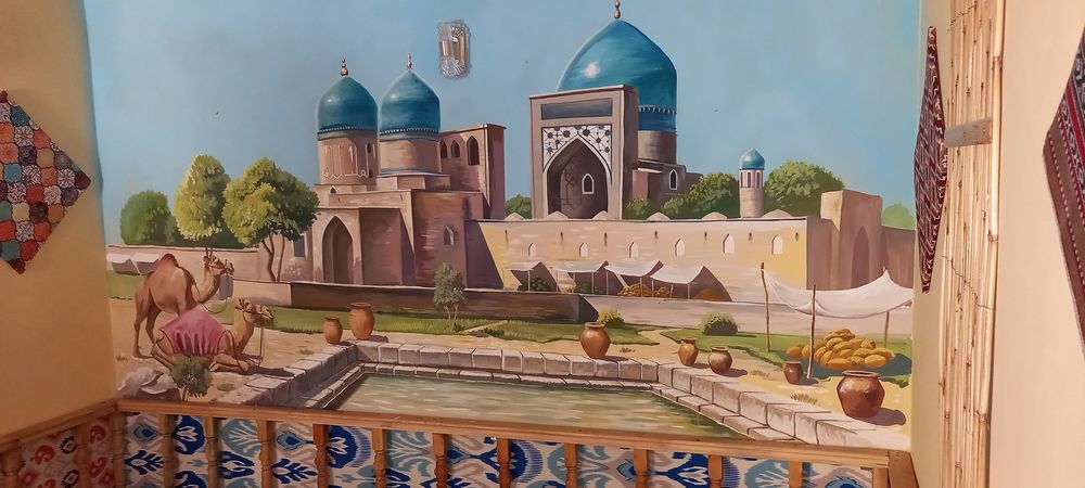 Rassom, рассом, художник деворга асарлар чизиш