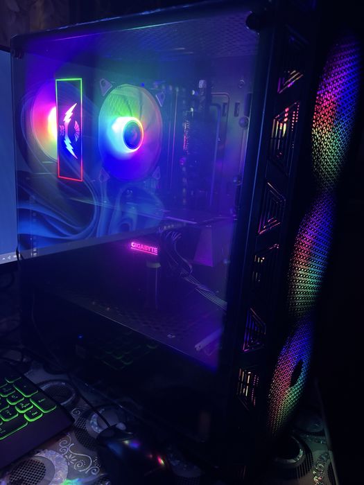 Игровой мощный ПК в комплекте