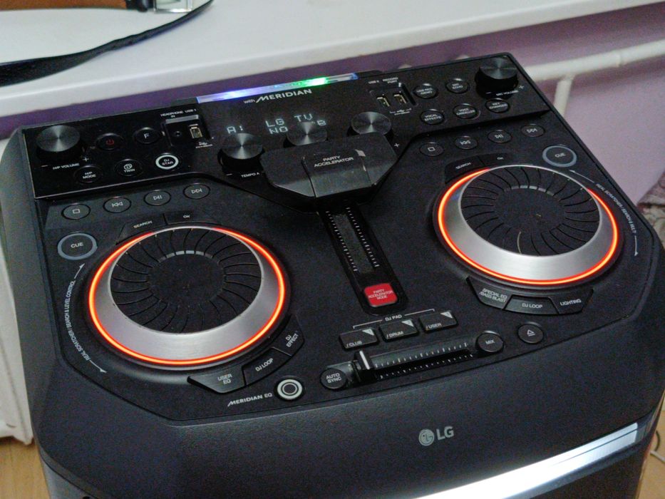 Срочно продам колонку LG