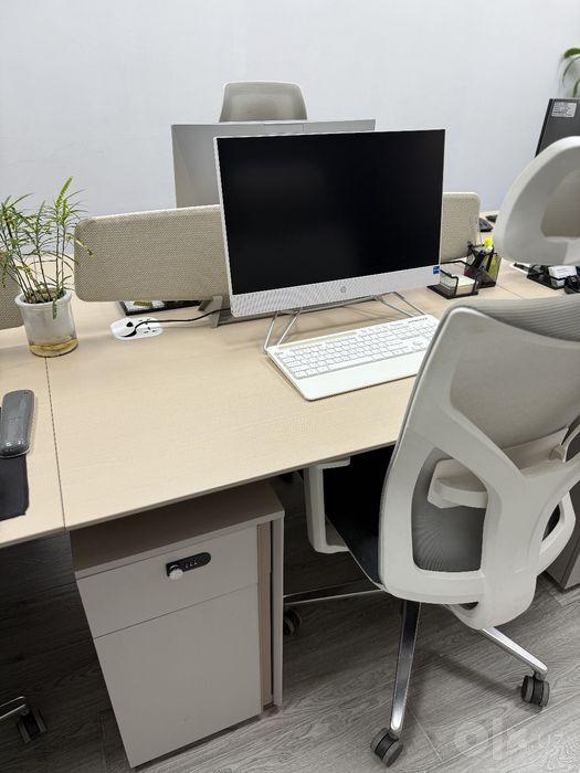 Office uchun tayyor mebel