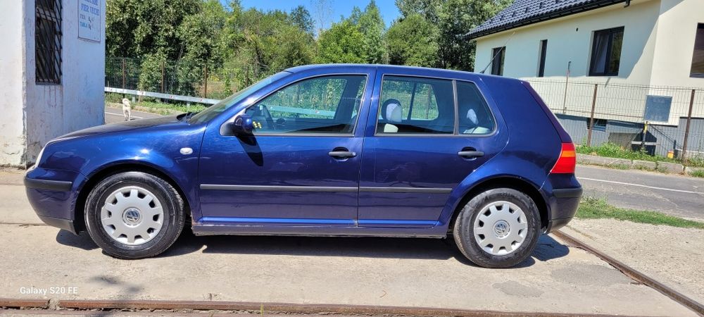 De vanzare Golf 4