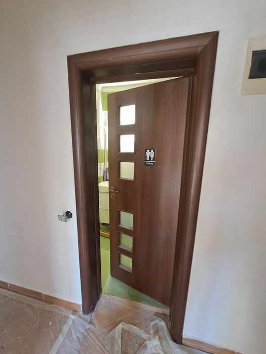 Usa de interior cu toc si rama 80/205 pret 180 lei